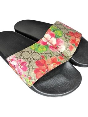 NWOT Gucci GG Bloom Supreme Slides Size 41 Womens US 10 - 10.5 No Box Dust Cover